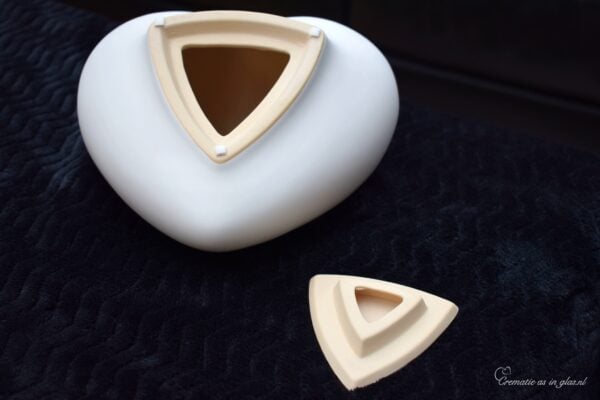 KU6001 | Urns Ceramic - Image 3